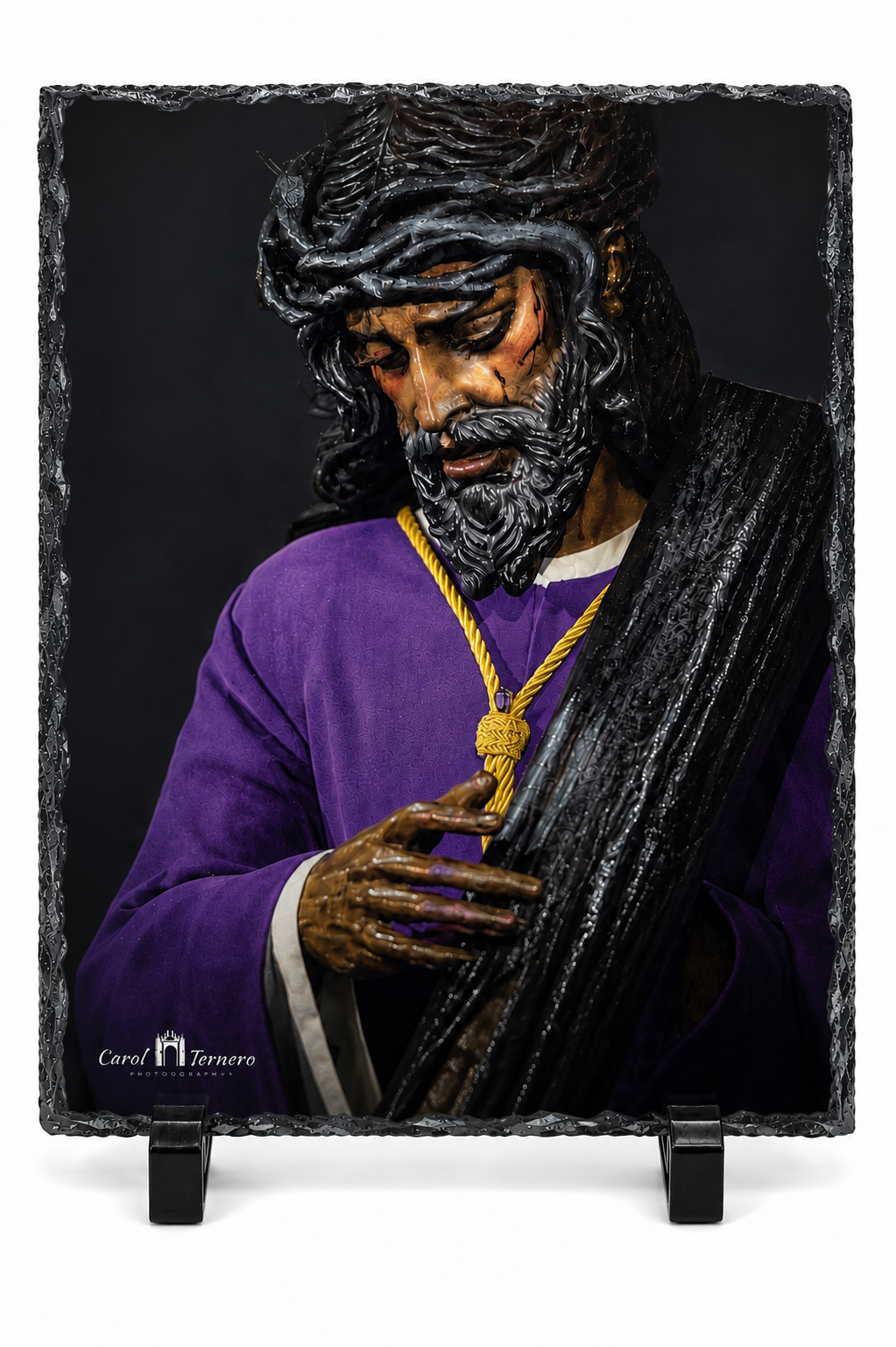 Piedra caliza natural impresa a todo color con la imagen del Señor de la Salud de la Hermandad de los Gitanos. Formato 15x20 cm e incluye soportes de exposición.
